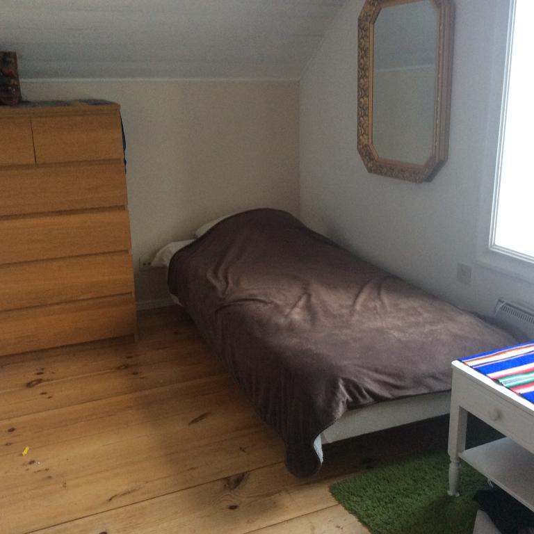 Skyberga Torp Kumla Villa Buitenkant foto