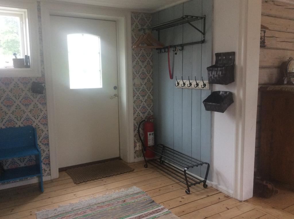 Skyberga Torp Kumla Villa Buitenkant foto